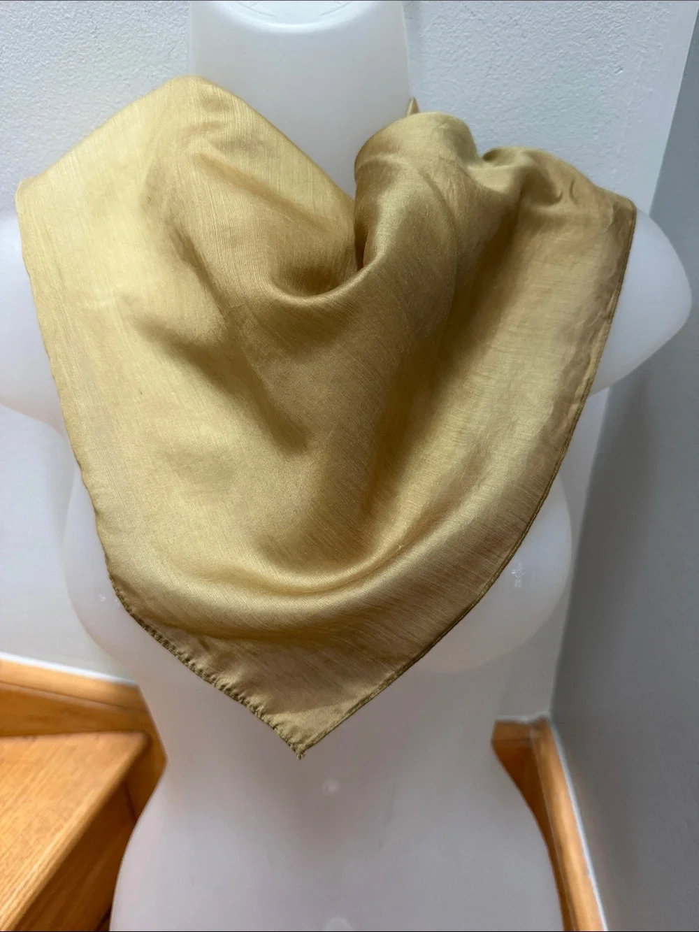 Vintage Ombré  Scarf Green Hue Metallic Look Silk Satin Neck Square 1980’s-1990’
